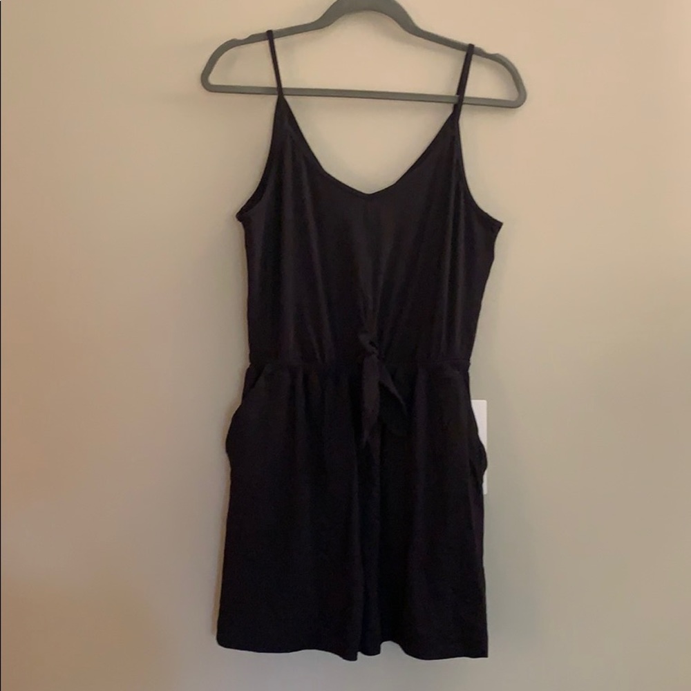 BRAND NEW - never worn, lightweight romper.